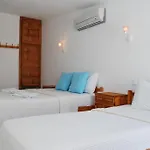 Hotel Myra