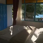 Otel Myra 3*