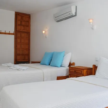 Hotel Myra