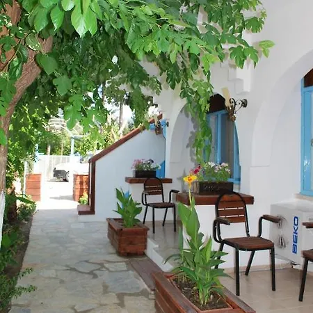 Hotel Myra