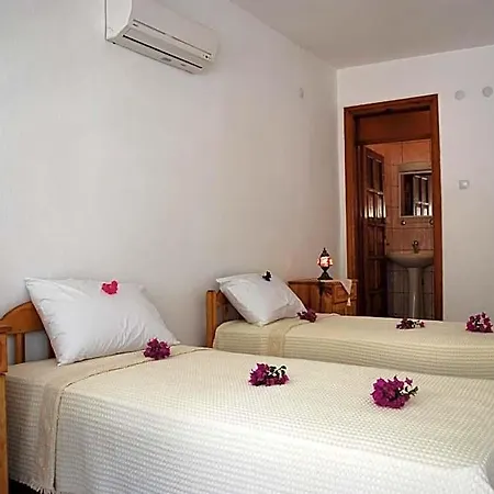 Myra Hotel