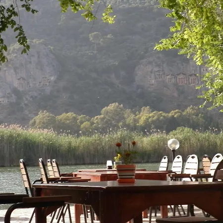 호텔 Myra 달리안